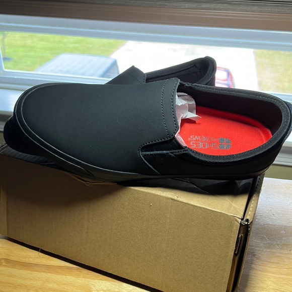 Shoes For Crews Other - NIB Shoes for Crews Ollie ll Leather Unisex Loafers